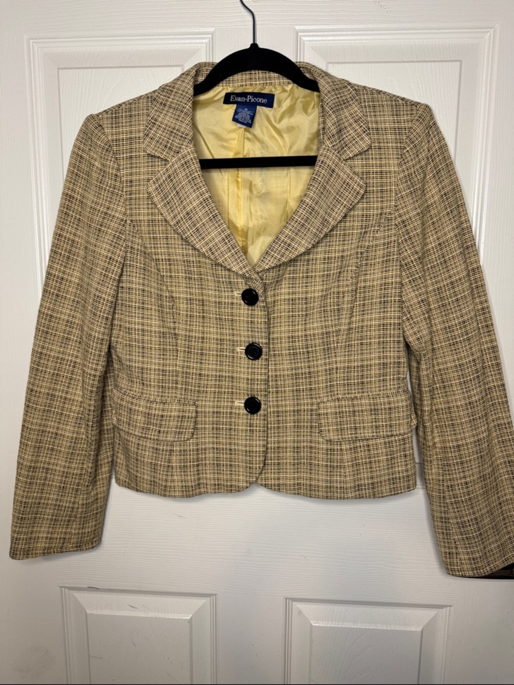 Evan Picone Beige Plaid Cropped Blazer